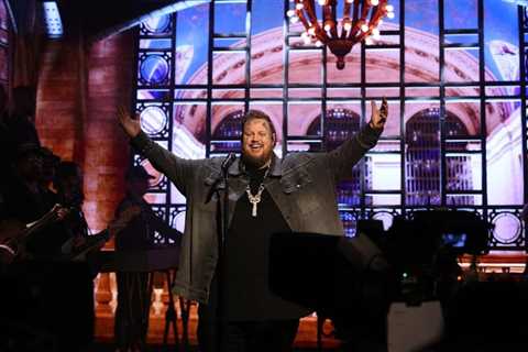 Jelly Roll Lifts Audience With ‘Liar’ & ‘Winning Streak’ Performances on ‘SNL’ Season 50..