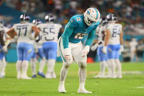 Dolphins’ Jaelan Phillips reveals season is over after suffering ‘MNF’ knee injury