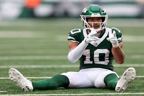 Jets’ Allen Lazard ready to fight back against NFL if fined for finger guns celebration