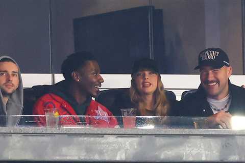 Taylor Swift and Travis Kelce Do Date Night at Yankees Postseason Game