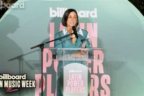 Rebeca León Accepts the Choice Award | Latin Music Power Players 2024