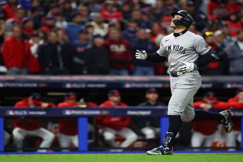 Aaron Judge, Giancarlo Stanton bring Yankees back from dead with back-to-back blasts