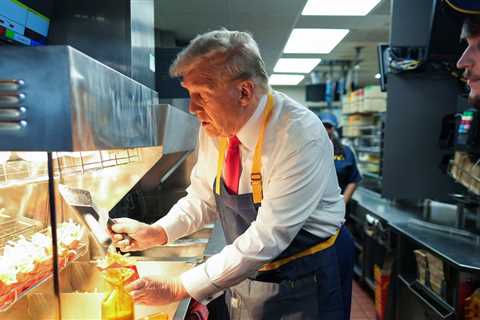 The Internet Is Losing It At This Video Of Donald Trump Serving Fries At McDonald's