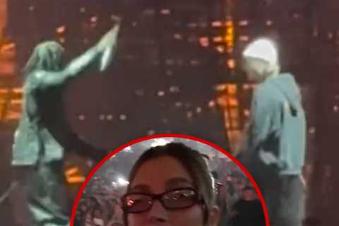 Justin Bieber Performs with Don Toliver, Hailey Bieber Dances and Cheers