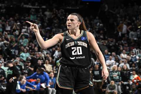 Sabrina Ionescu suffered a high-grade UCL tear in shooting hand in WNBA Finals