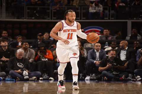 Knicks put on offensive clinic in relentless annihilation of sad Pistons