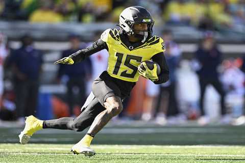 Oregon vs. Michigan prediction: College football picks, odds, bets