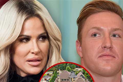 Kim Zolciak and Kroy Biermann's House Auction Date Set