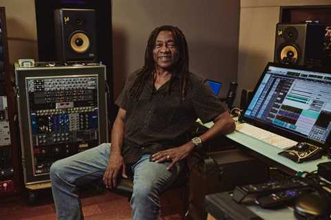 Recording Academy Producers & Engineers Wing to Honor Producer/Engineer/Mixer Jimmy Douglass