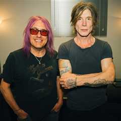 Goo Goo Dolls ‘Heartbroken’ About Postponing Tour After Singer John Rzeznik Hospitalized..