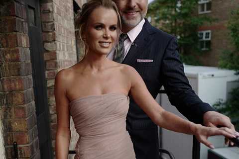David Walliams Mocks Amanda Holden's Glam Selfie with Husband Chris