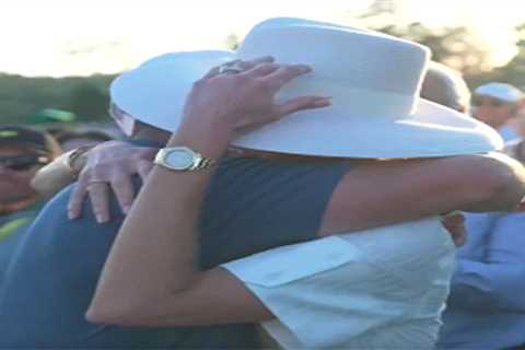 Rory McIlroy embraces wife Erica Stoll and daughter Poppy after 2025 Masters win in emotional scene
