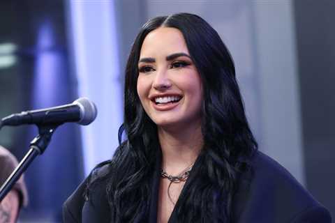 Demi Lovato Pokes Fun at Viral ‘Poot’ Meme 10 Years Later: ‘I’m Never Letting Her Out’