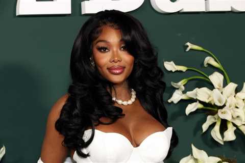 Summer Walker Says She ‘Almost Died’ While Giving Birth to Both of Her Children