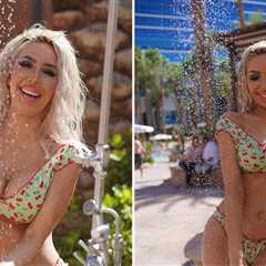 Farrah Abraham Poses Poolside in Las Vegas