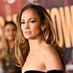 J. Lo’s Favorite ’90s Summer Shoe Styles Are Coming Back: Here’s How to Replicate Them With Help..