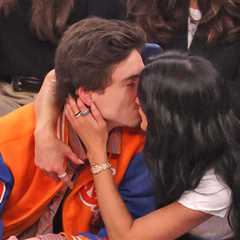 Timothée Chalamet Brings Good Luck Charm Kylie Jenner to Knicks-Pacers Playoff Game