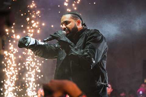 Drake Was Working on New Music During ‘Nokia’ Video Shoot