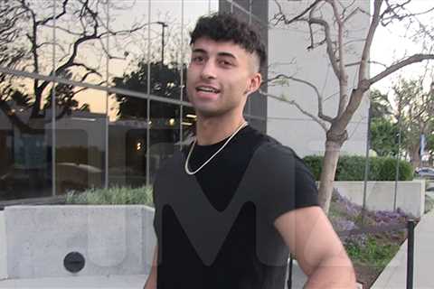 'Too Hot To Handle' Star Isaac Francis Stressed Over Kayla & Kaylor Questions
