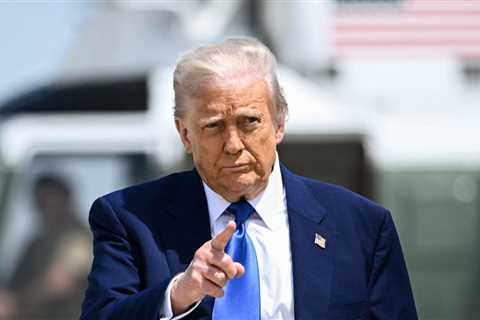 Donald Trump Calls Bruce Springsteen ‘Dumb As a Rock’ After Musician Slams ‘Treasonous’..
