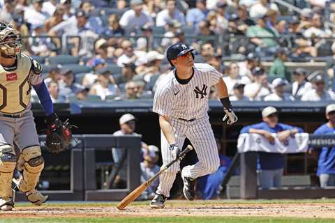 DJ LeMahieu gives Yankees glimpse of vintage form in Subway Series loss: ‘Little chip on his..