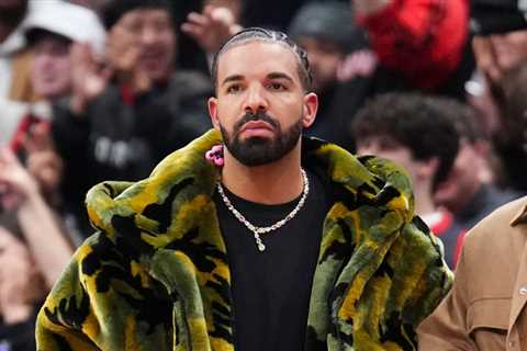 Drake Announces ‘OVO Fest Will Be Back This Summer’ at Central Cee Concert in Toronto