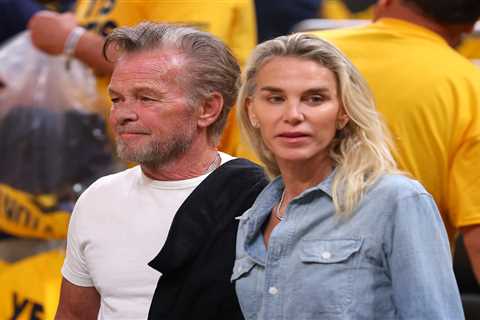 John Mellencamp calls out Pat McAfee for trashing Knicks’ celebrity fans: ‘I was embarrassed’