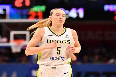 Paige Bueckers enters concussion protocol as rookie season hits speed bump