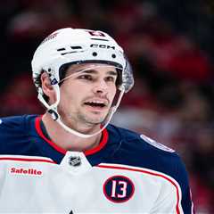 Johnny Gaudreau’s wife surprises his best friend Sean Monahan with NHL award in emotional video