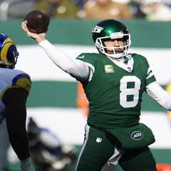 Steelers quickly settle any Aaron Rodgers jersey number mystery after signing