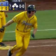 Sean Casey’s Savannah Bananas experience ends quickly and painfully