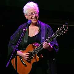 Janis Ian, Brenda Russell, Vicki Peterson & More to Be Honored by Women Songwriters Hall of Fame