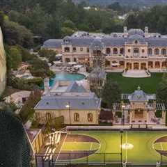 Paris Hilton Drops $63 Million on Mark Wahlberg's Former Mansion
