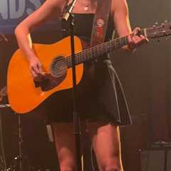 Taylor Swift gives surprise performance at Travis Kelce’s Tight Ends & Friends concert  in Nashville