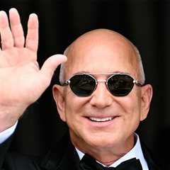 Jeff Bezos Looking Dapper in Tuxedo on Wedding Day in Venice
