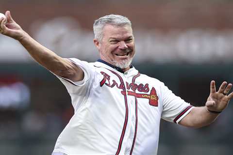 Chipper Jones woke up from a nap to an utter meltdown by the Braves: ‘OMG’