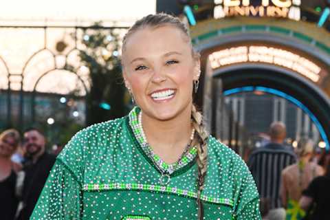 JoJo Siwa Reacts to Miley Cyrus’ Joke About Bringing Her ‘Back Out’ of the Closet