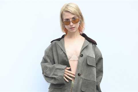 Hayley Williams Hopes Contemporary Christian Music Industry ‘Crumbles’ After Michael..