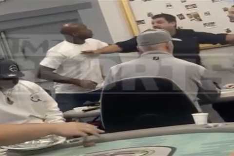 Adrian Peterson gets in fistfight over poker hand dispute