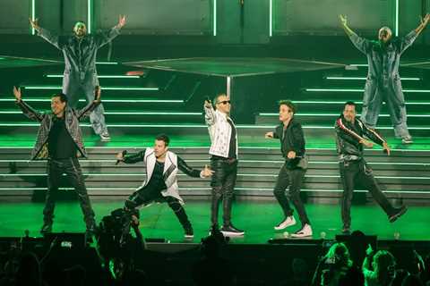 New Kids on the Block Las Vegas Setlist: Every Song From Night 1 of ‘Right Stuff’ Residency