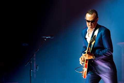 Joe Bonamassa to Headline and Curate Florida’s Sound Wave Beach Weekend