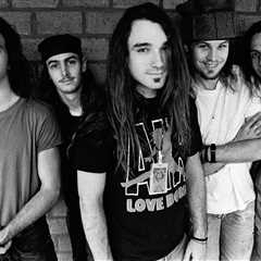 Ex-Pearl Jam Drummer Responds to Fan Hopes for Reunion