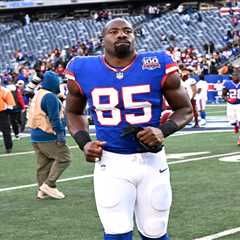Giants benefit from Chris Manhertz’s experience after carving out useful role