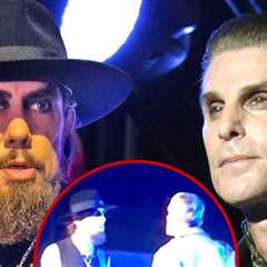 Dave Navarro Sues Perry Farrell For Assault, Battery After Onstage Fight