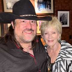 Executive Turntable: Charlie Daniels Family Takes Over Blue Hat, Plus Sony Publishing Sticks With..