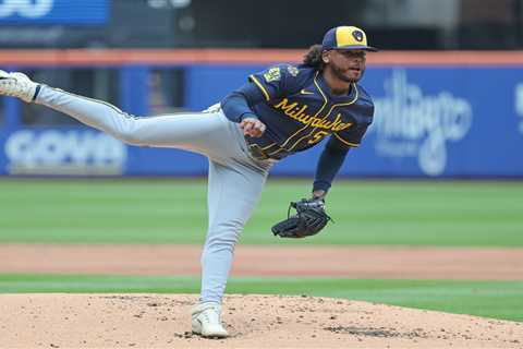 Why it would be tough for Mets, others to acquire Brewers veteran pitcher