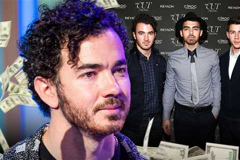 Kevin Jonas Lost 'Almost All' His Money After the Jonas Brothers' 2013 Split