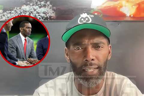 Randy Moss Opens Up On 'Roller Coaster' Battle W/ Cancer, Return To TV