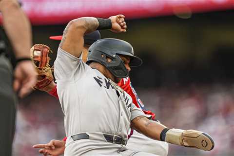 YES Network broadcast blasts Yankees’ ‘inexcusable’ baserunning after Braves turn wild double play