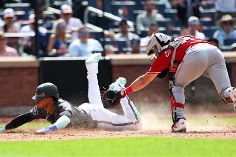 Juan Soto’s gutsy baserunning pays off in huge spot as Mets sneak by Reds to avoid sweep